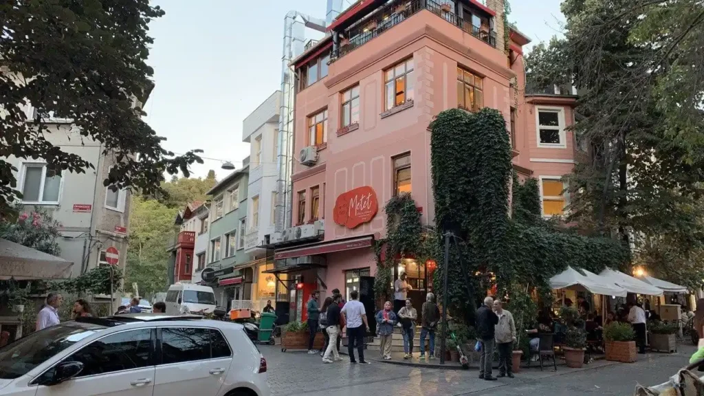 Famous intersection in Kuzguncuk, Istanbul with restaurants.