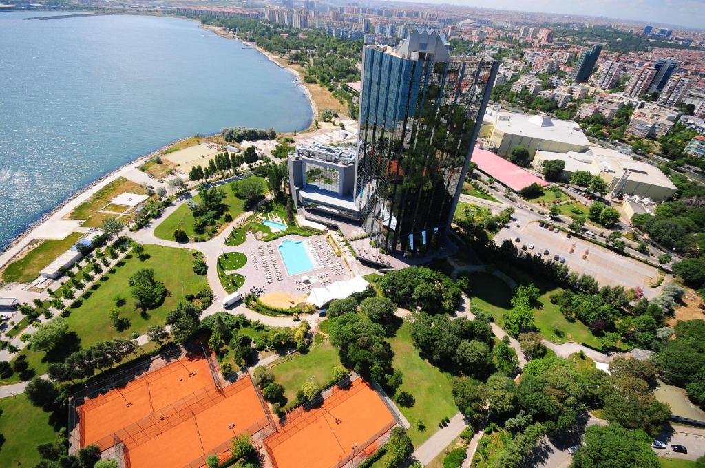 Top Hotels in Ataköy