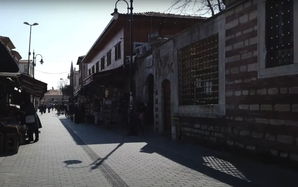 A view of Kalenderhane Street in Istanbul, with traditional houses and a peaceful atmosphere.
