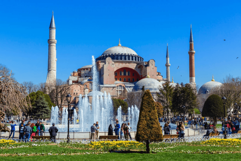 48 Hours Itinerary in Istanbul: Things to Do if You Are in the City or 2 Days