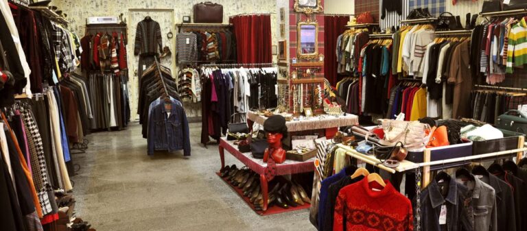 Thrift Shopping: A Guide to Vintage Clothes Shops in Istanbul