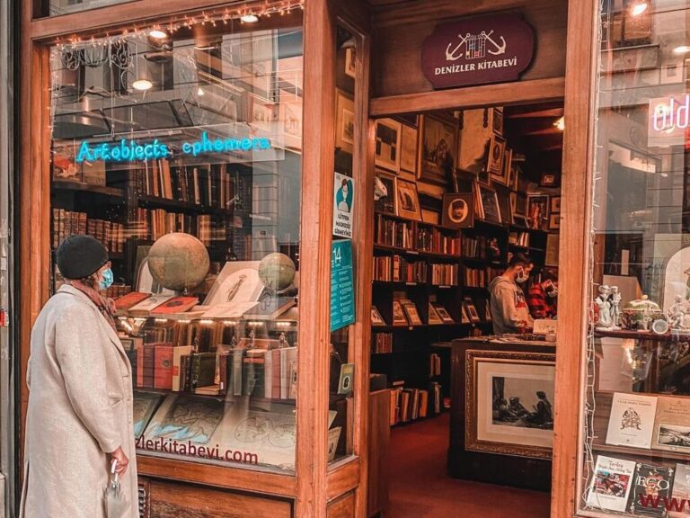 Best Bookstores In Istanbul: Where To Find Books In English