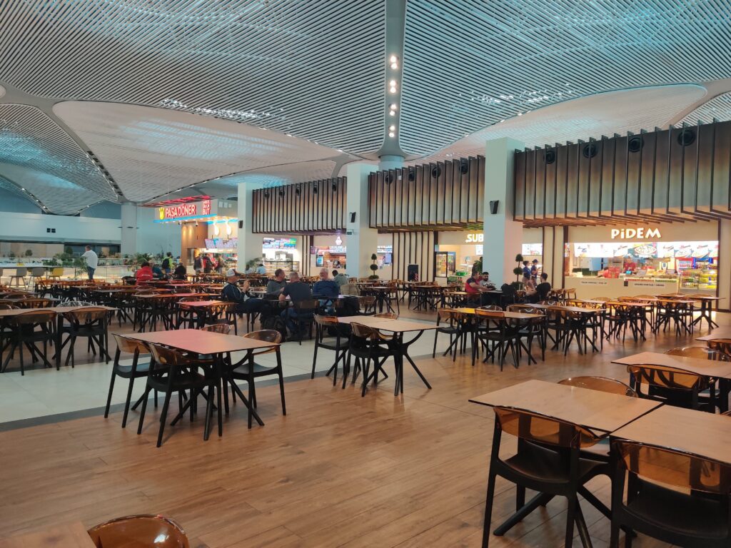 food court istanbul airport