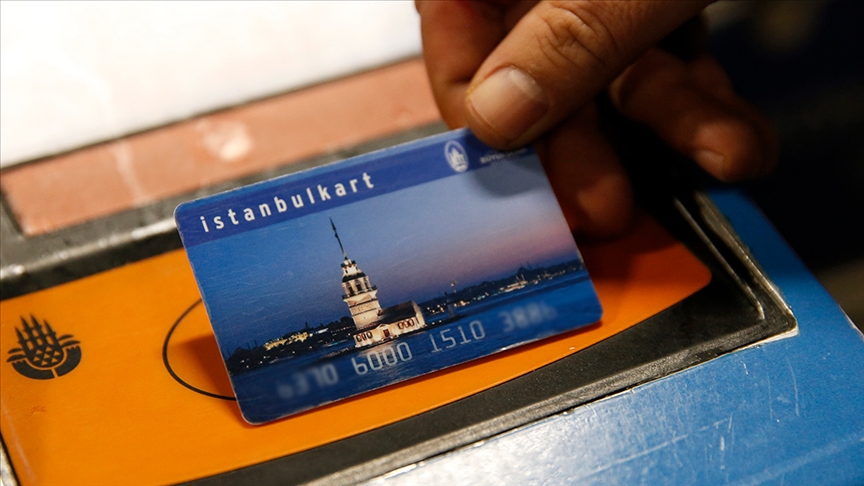 lira travel card