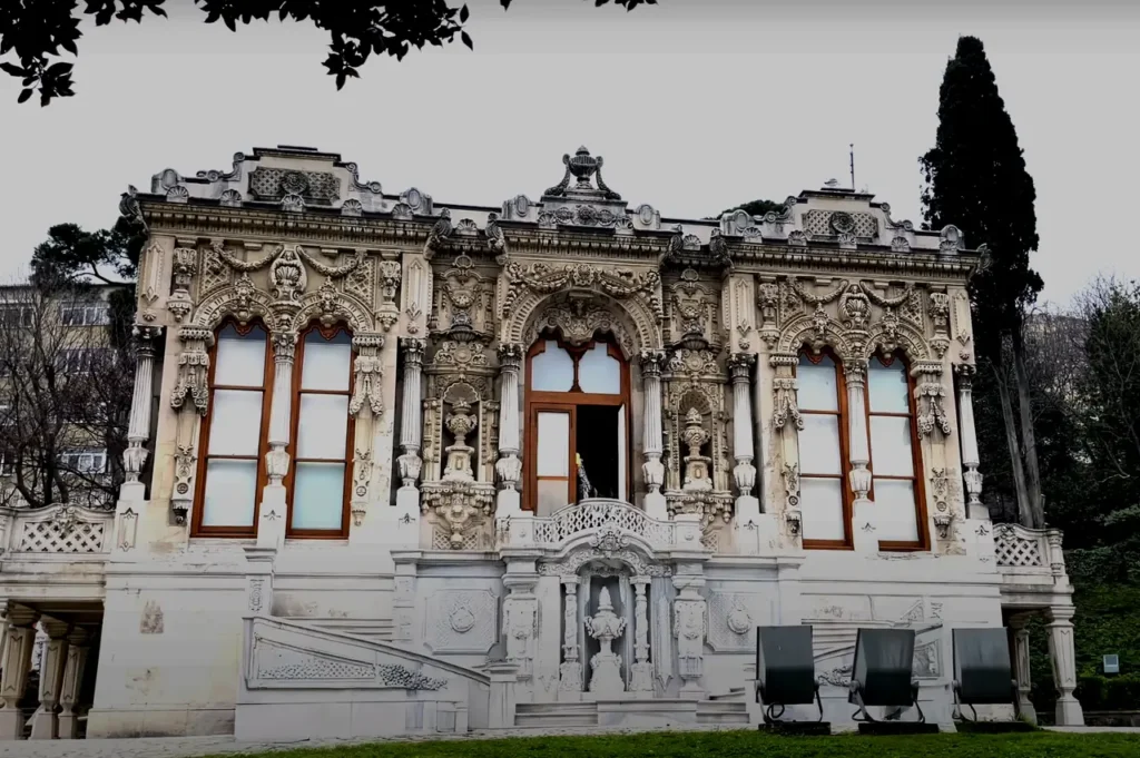 The exterior of Ihlamur Pavilion, displaying its intricate Rococo architectural details.