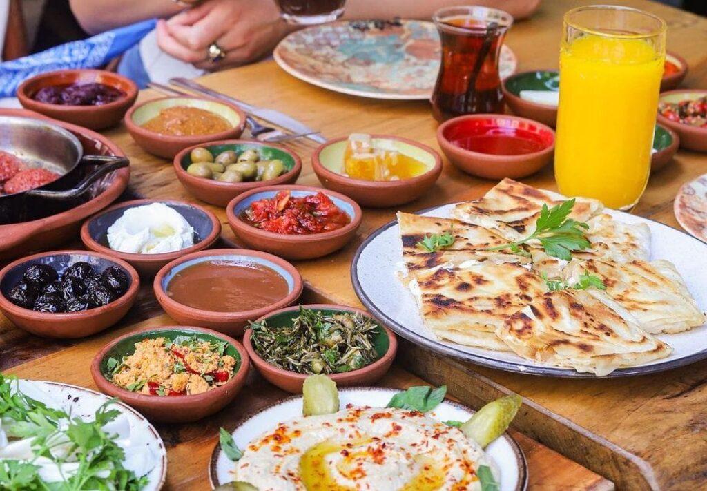 11 Best Turkish Breakfast In Taksim In Istanbul: 2024 Guide