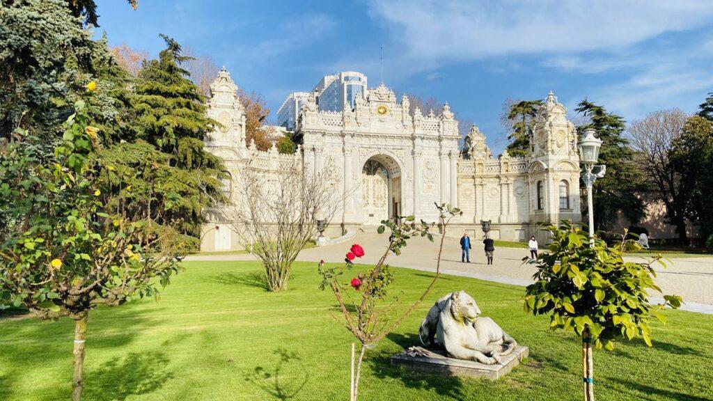 Tours Dolmabahce Palace Istanbul