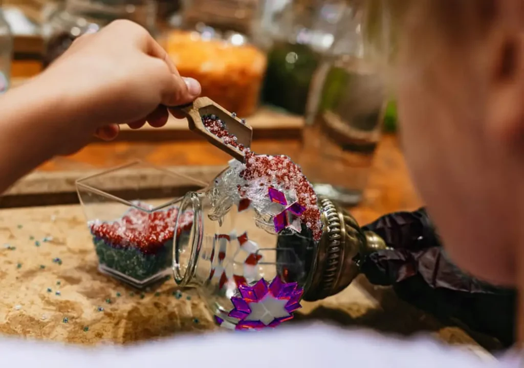 Creating a Turkish lamp at a workshop.