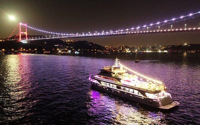 Bosphorus Dinner Cruise and Turkish Night Show with Private Table